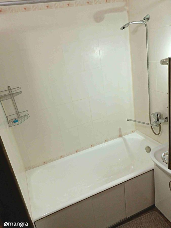Kozzy Apartment In Kiev City Center Lu7 מראה חיצוני תמונה