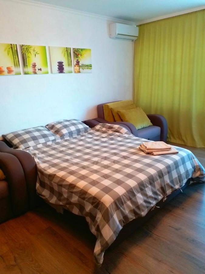 Kozzy Apartment In Kiev City Center Lu7 מראה חיצוני תמונה