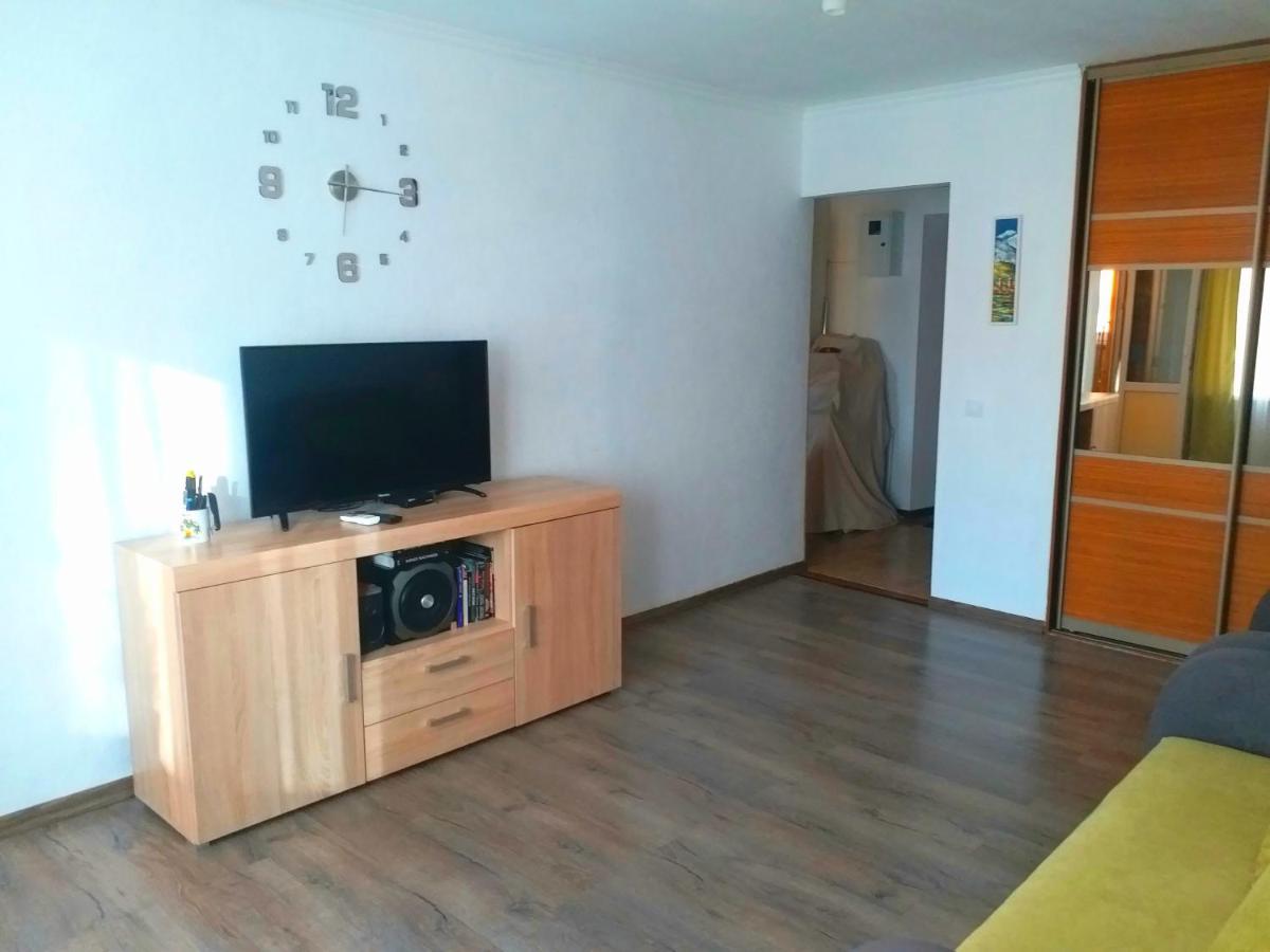 Kozzy Apartment In Kiev City Center Lu7 מראה חיצוני תמונה