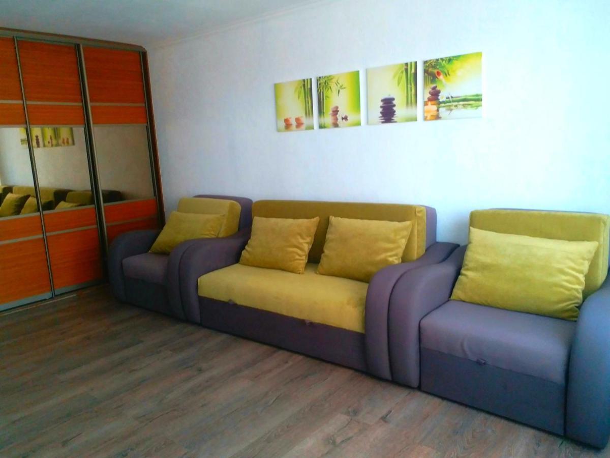 Kozzy Apartment In Kiev City Center Lu7 מראה חיצוני תמונה